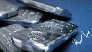 Gümüş 14 yılın zirvesine çıktı: Yabancı kurumlar yıl sonu tahminlerini açıkladı