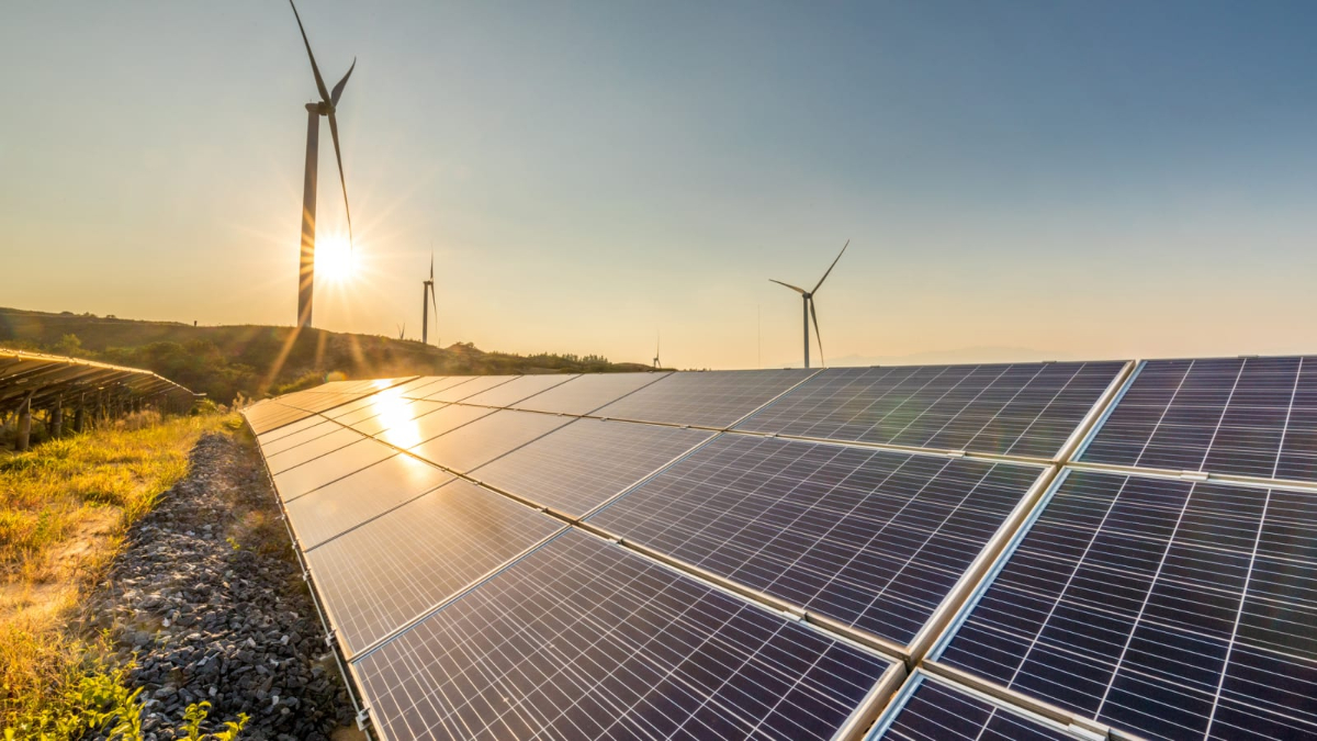 Güneş ve rüzgar enerjisi üst üste ikinci ayda da kömürü geride bıraktı