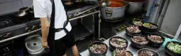 Güney Kore restoranlarında köpek eti yasağı öncesi hareketlilik