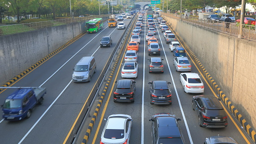 Güney Kore'de tek-çift plaka uygulaması başladı