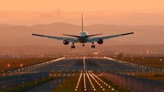 Güney Kore’de üniversite sınavı için uçuşlar askıya alındı