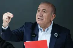 Gürsel Tekin görevden alındı