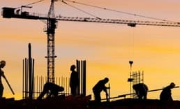 Güven endeksi hizmet ve perakende ticaret sektörlerinde düştü, inşaat sektöründe yükseldi  