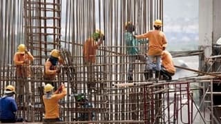 Güven endeksi hizmette aynı kalırken, perakende ve inşaatta azaldı