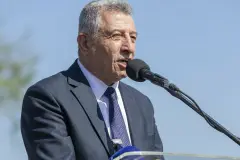 Güzelbahçe Belediye Başkanı Mustafa Günay rüşvet suçlamasıyla tutuklandı