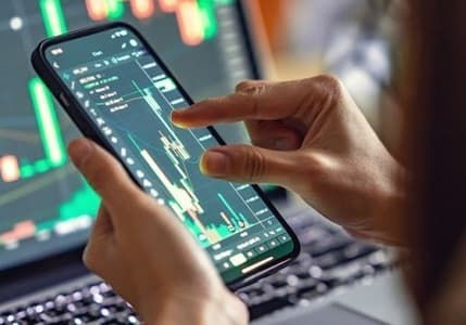 Rekor kıran borsaya bazı bankalardan erişilemedi: Vatandaşlar isyan etti