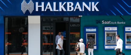 Halkbank denetim için Ernst&Young'ı görevlendirdi