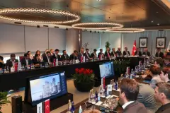 Halkbank, üçüncü halka arz için yatırımcılarla buluştu