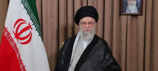 Hamaney: Asla teslim olmayız, ABD saldırırsa sonucuna katlanır