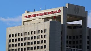 Hazine 2023’te piyasa yapıcılığı üstlenecek 11 bankayı açıkladı