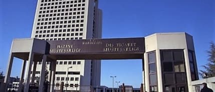 Hazine ilk üç ayda 32.3 milyar liralık iç borçlanma yapacak