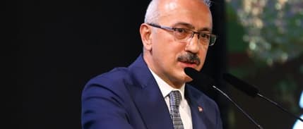Hazine ve Maliye Bakanı Lütfi Elvan görevinden istifa etti
