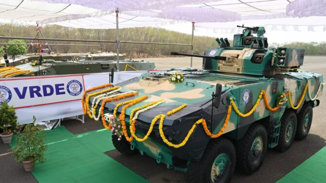 Hindistan'dan 7,2 milyar dolarlık yerli savunma hamlesi