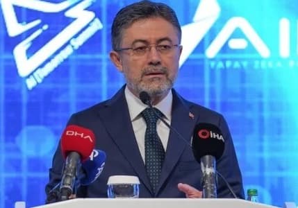 "Hızlı karar almamız gerektiğinde yapay zekayı kullanacağız"