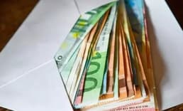 Hollanda bankaları müşterilerini "evde nakit tutmaya" çağıracak