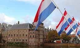 Hollanda ekonomisi teknik resesyona girdi