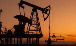 HSBC: Brent petrol fiyatında aşağı yönlü riskler artıyor