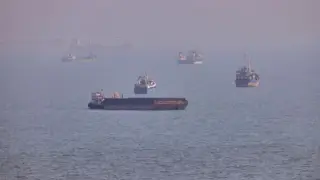 Hürmüz Boğazı'nda bir petrol tankeri vuruldu