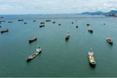 Hürmüz Boğazı'nda petrol trafiği yeniden hareketleniyor