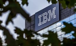 IBM'in geliri ikinci çeyrekte arttı