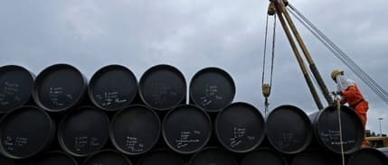 IEA, 2025 için petrol talebi tahminini yükseltti