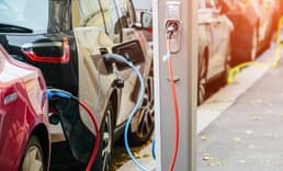 IEA: Bu yıl dünyada satılan her 5 araçtan biri elektrikli olacak