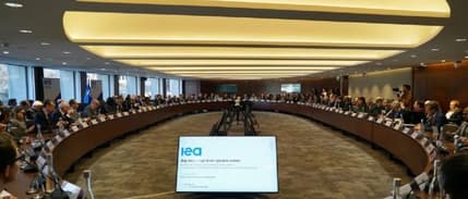 IEA, küresel piyasalarda gaz talebinin yavaşlayacağını öngörüyor