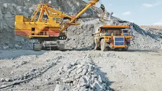 İhlas Gayrimenkul iki maden ruhsatını devretti