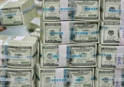 İhracatçılardan dolar kuru tepkisi: Birçok ihracatçı, dövizini Kapalı Çarşı’da bozduruyor