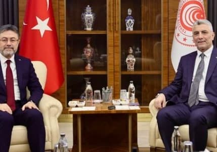 İki bakan beş kritik başlık için bir araya geldi