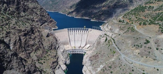 İki hidroelektrik santral özelleştirildi