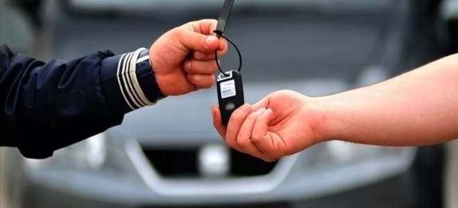 İkinci elde yetki belgesiz araç satışına 102 milyon TL ceza kesildi