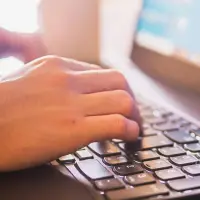 İletişim sektöründe en fazla şikayet internet hizmetlerine geldi