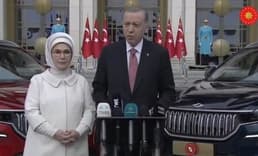 İlk Togg Cumhurbaşkanı Erdoğan'a teslim edildi