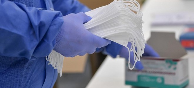 İlk yarıda 573 milyon dolarlık maske ve koruyucu giysi ihraç edildi