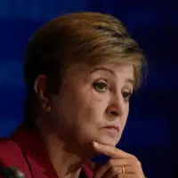 IMF Başkanı yapay zekanın istihdamdaki tsunami etkisinden endişeli
