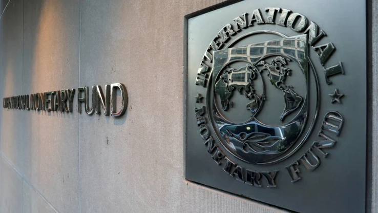 IMF, İngiltere’nin büyüme tahminini yükseltti