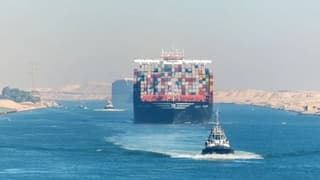 IMF: Süveyş Kanalı'ndaki ticaret iki ayda yüzde 50 azaldı