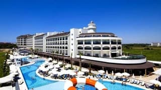 İngiliz basını manşete taşıdı: Türkiye’de beş yıldızlı bir otelde kalmak, İngiltere’de yaşamaktan daha ucuz