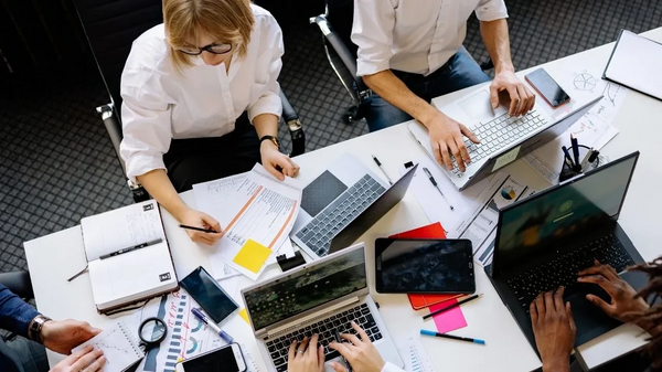 İngiliz sendika uyardı: Cinsiyetler arası maaş farkı 30 yıl kapanmayacak