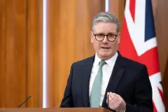 İngiltere Başbakanı Starmer istifa etti