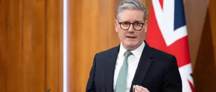 İngiltere Başbakanı Starmer istifa etti