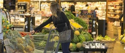 İngiltere'de enflasyon beklentilerin üzerinde yavaşladı