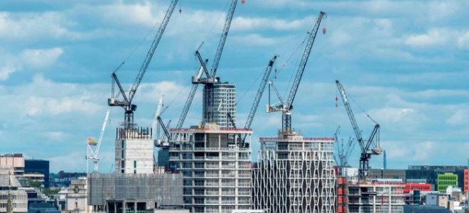 İngiltere’de inşaat sektörü PMI martta beklentiyi aşarak 61,7'ye yükseldi