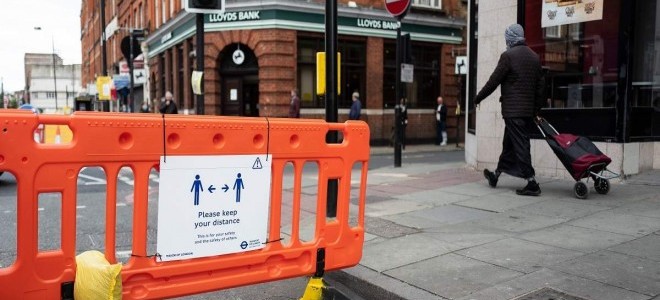 İngiltere’de işsizlik oranı yüzde 4,8'e geriledi