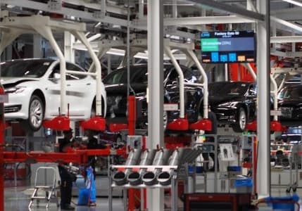 İngiltere’de otomobil üretimi 36 yılın en düşük seviyesine geriledi