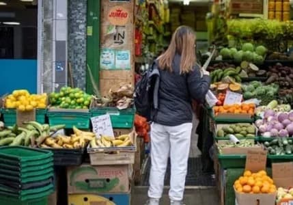 İngiltere'de yıllık enflasyon haziranda sabit kaldı