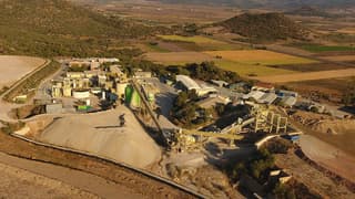 İngiltere'den Akın İpek'e 235 bin sterlinlik yargılama gideri faturası