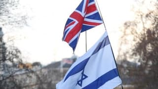 İngiltere, İsrail ile ticaret anlaşması müzakerelerini askıya aldı 