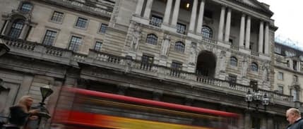 İngiltere Merkez Bankası politika faizini değiştirmedi